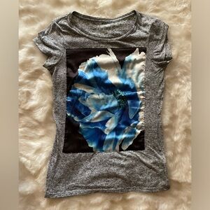 Express gray blue floral silk T-shirt size extra small xs